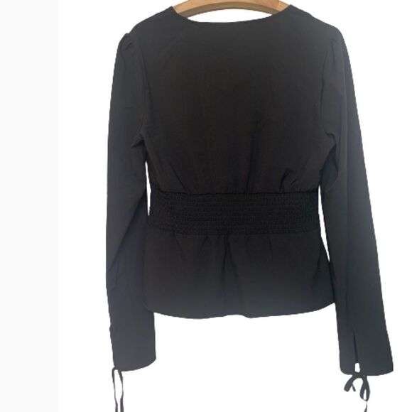 Leyden Tie-Sleeve V-Neck Smock-Back Blouse - Picture 3 of 3